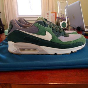 Nike Air Max 90